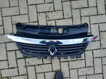 Predám prednú masku na Renault Thália rok 2011 - 4