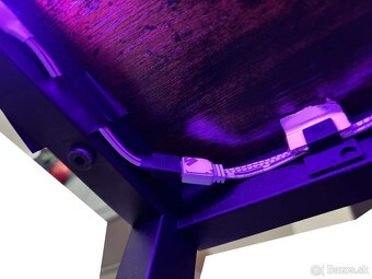 Rohový pracovný stôl - 4