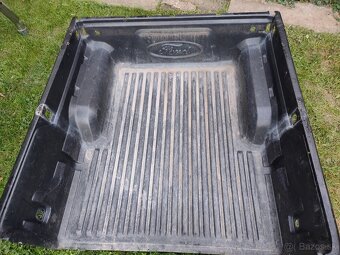 Ochranný rám/ vanička korby - 4