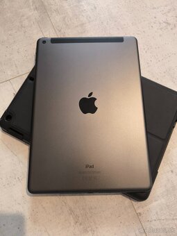 Predám ipad 9 generácie wifi celluular 64GB - 4