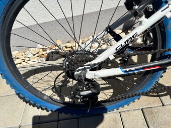Detsky Cube team 240 - 4