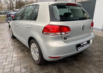 Volkswagen Golf 1.2TSi 66000km benzín manuál 63 kw - 4