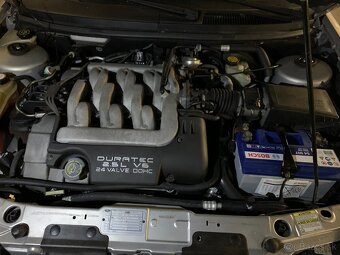 Predám garážovaný Ford Cougar - 4