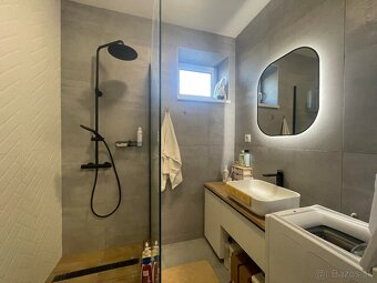 Priestranný 3 izbový apartmán v Modranke - 4