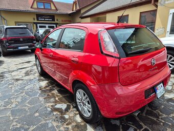 Fiat Grande Punto 1.2 8v Plus - 4