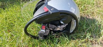 Prilba 2kusy 99eur Schuberth - 4