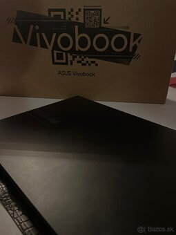 Asus Vivobook Go 15 - 4