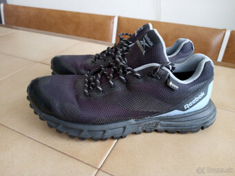 Panske bezecke Gore-Texove botasky Reebok. - 4