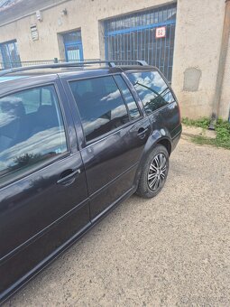 Súrne Predám golf 4 variant ,1,9 TDI - 4