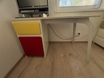 Predám  nábytok - 4