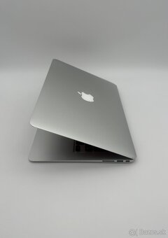 MacBook Air 13" 2017 Silver 8/128GB - 4