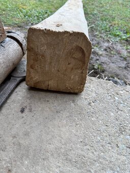 Predam stary dubový hranol - 4