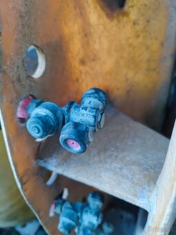 Postrekovač / rosič na vinič - 4