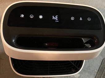 Predám čističku vzduchu Philips - 4