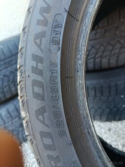 225/45 R17 - 4