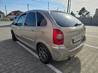 Predám Citroën Picasso 1.6HDI - 4