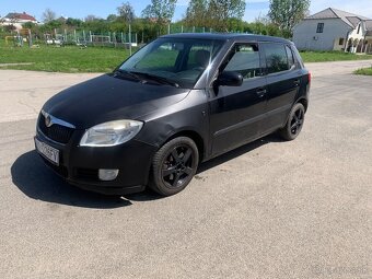 Skoda Fabia - 4