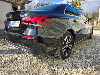 Mercedes-Benz A trieda 200 /T, Mesačne: 304€ - 4