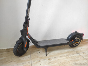elektricka kolobezka Ninebot F30E - 4