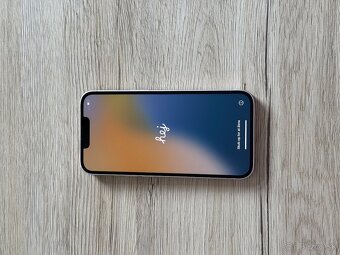 Apple Iphone 13 - 4