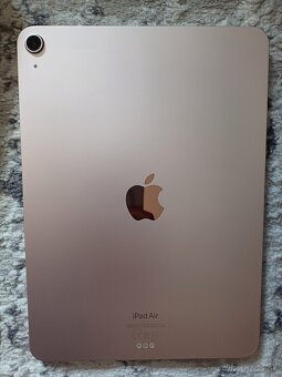 iPad Air 5th generation 2022 - 4