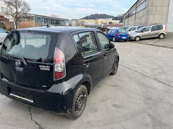 Daihatsu Sirion 1.3 i 4×4 model 2010 - 4