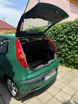 Fiat Punto - 4