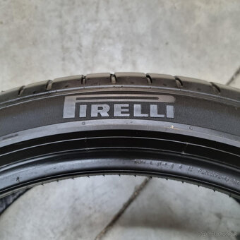 Letné pneumatiky 225/40R19 PIRELLI RSC DOT2221 - 4