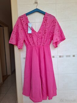 Rôzne šaty na predaj - 4
