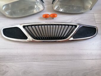 Daewoo Nubira predné svetlá - 4