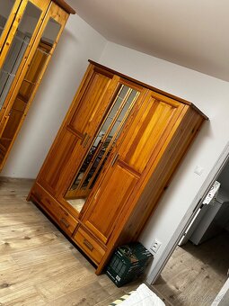 Predám nadčasový nábytok - 4