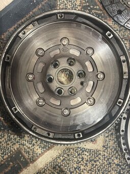 Spojka 1.9tdi 77kw - 4