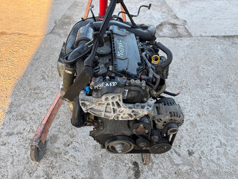 -----RENAULT TRAFFIC ll OPEL VIVARO A 2.0 DCi----- - 4