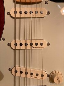 Nova Fender Stratocaster Player Plus SSS - 4