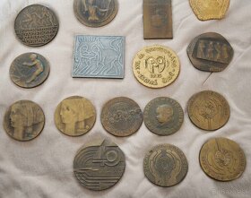 Medaily a plakety z čias ČSSR -  24ks - 4