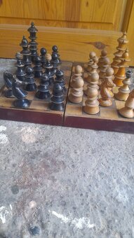 Starý drevený šach 80eur - 4