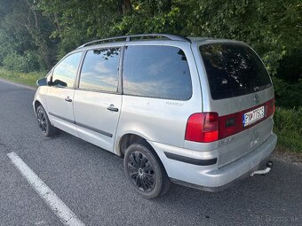 VW Sharan 1.9tdi 85kw 7miestne (5sedaciek) - 4