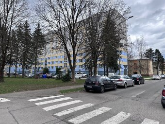 1izbovy byt na predaj Brezno- centrum-vyhľadávaná lokalita - 4