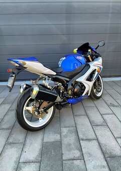 Suzuki GSX-R 1000 K8 - 4