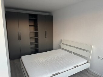 NITRA Riviéra - 2-izbový byt s klimatizáciou, garážovým mies - 4