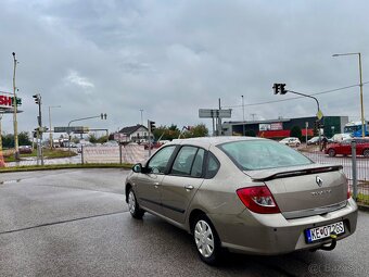 Renault thalia 2010 - 4