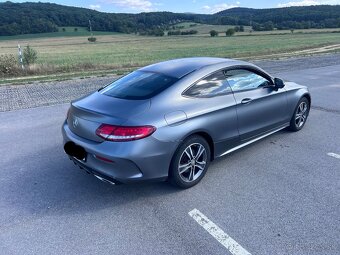 Mercedes Benz C200 4MATIC Coupe - 4