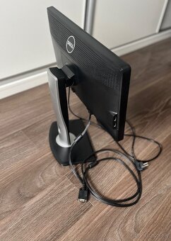 Dell monitor 22 s kablom - 4