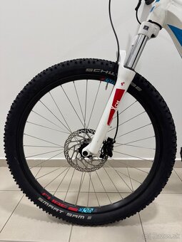 Elektro bicykel Cube Access Hybrid Pro 500 white - 4