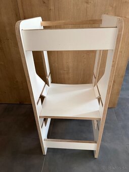 Rastúca učiaca veža - 4