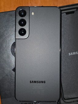 Samsung Galaxy S22 128/8GB, Phantom Black - 4