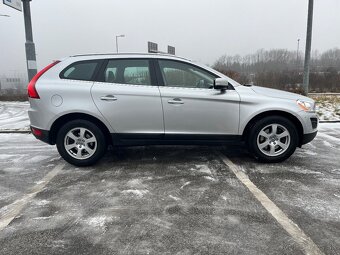 Volvo XC60 D3 AWD Summum - 1. Majiteľ, TOP stav - 4