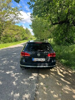 Predám Volkswagen Passat Variant - 4