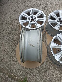 Predam alu Audi Allroad A4 B8 - 4