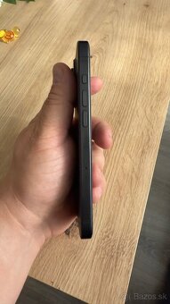 IPhone 15 Pro 128 GB - 4
